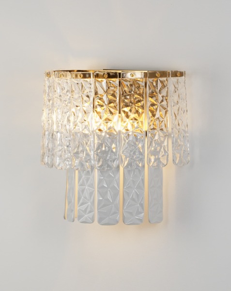 Настенное бра Moderli V8081-2W