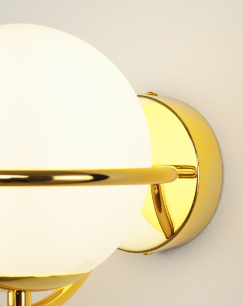 Настенное бра Diana V2901-1W