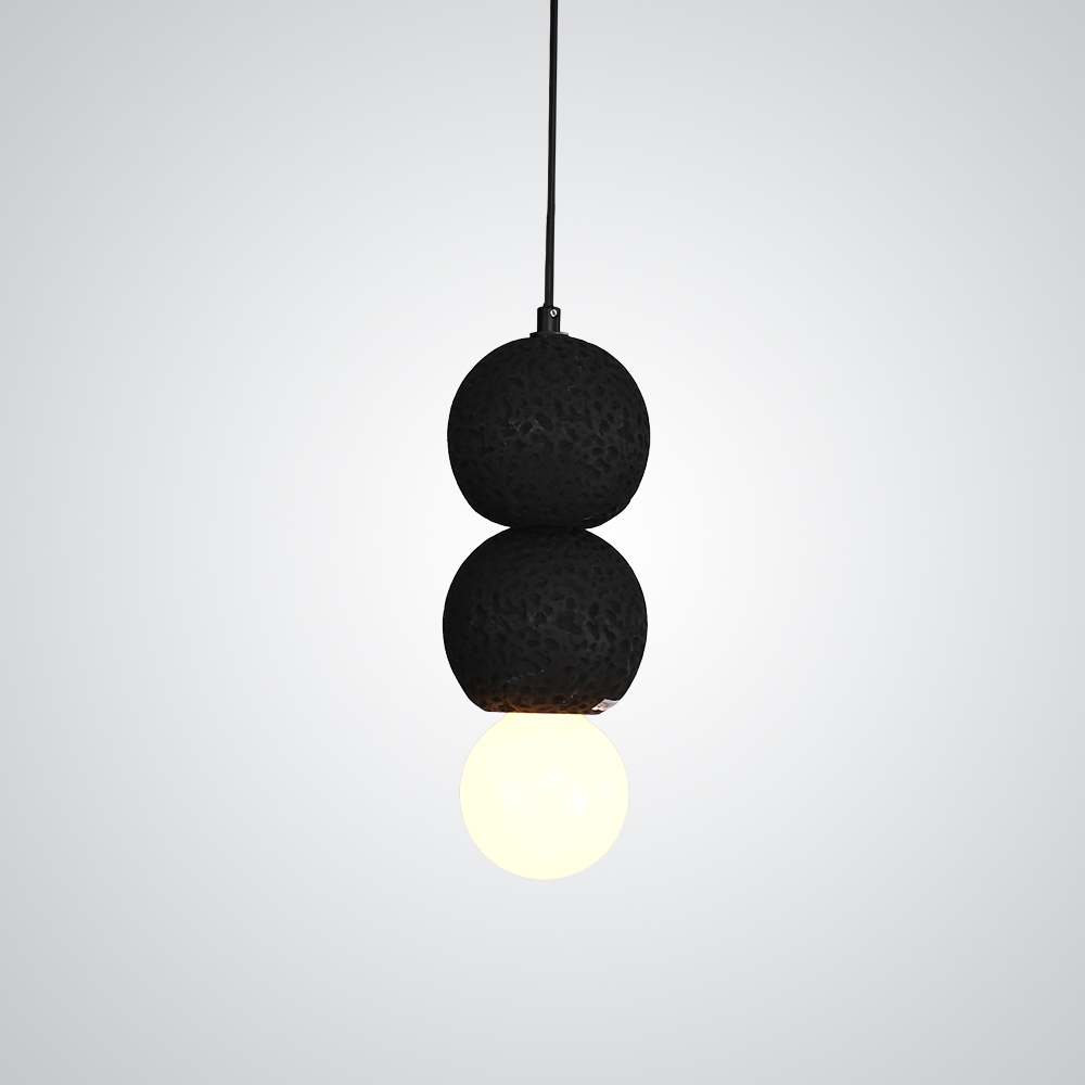 Lilla-Black01