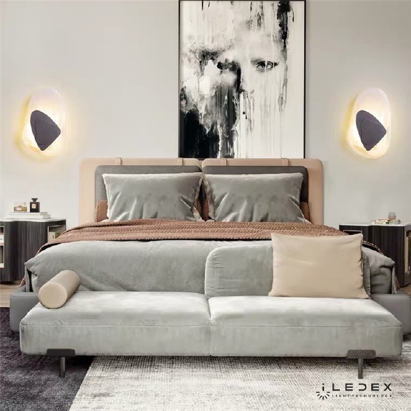 Настенный светильник Silk F097-9W-3000K BK-WH