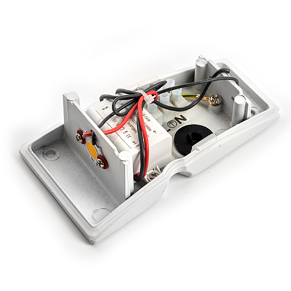 Уличный настенный светильник Дели 48365