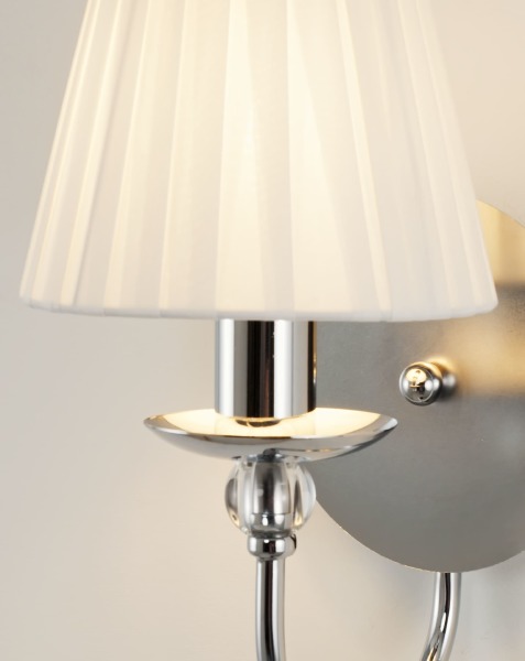 Настенное бра Feels V2610-1W