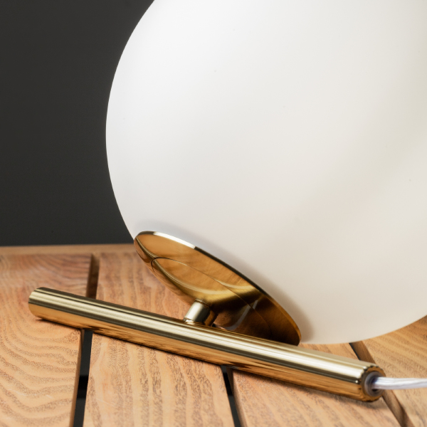 Настольная лампа Blossom FR5259TL-01BS