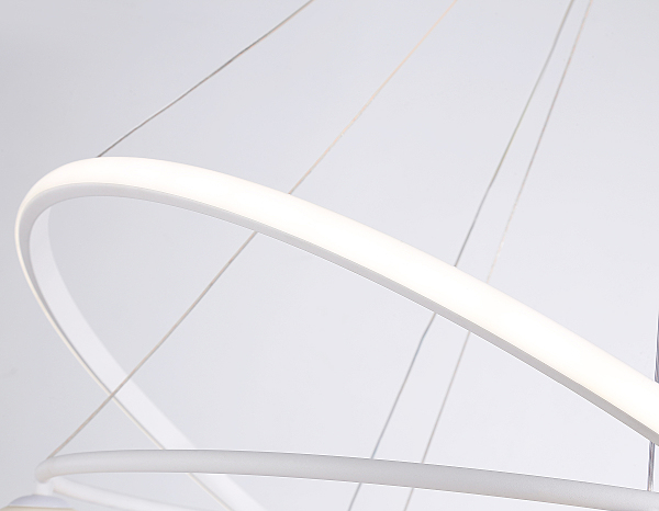 Подвесная люстра LineTech FL66326