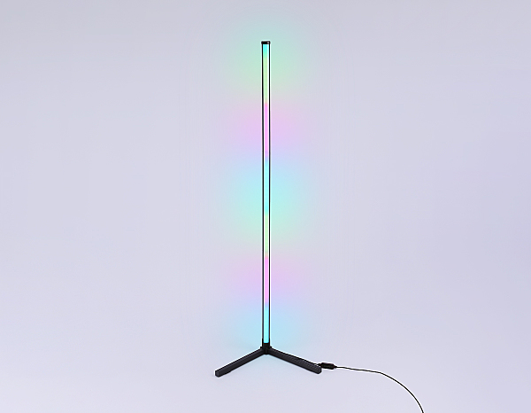 Торшер LineTech FL8022