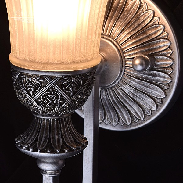 Настенное бра Chiaro Версаче 254021201