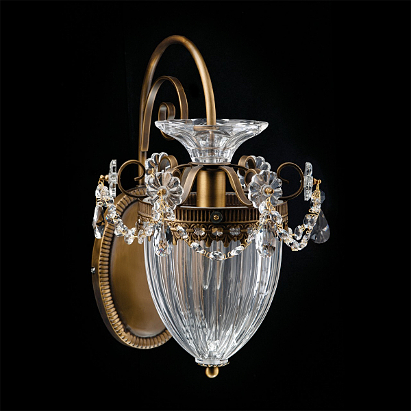 Настенное бра Chiaro Селена 482010101