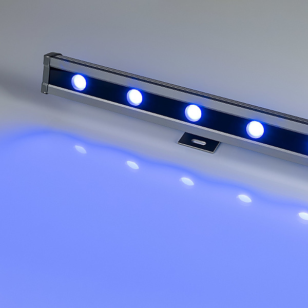 Прожектор уличный Line Wallwasher 027958