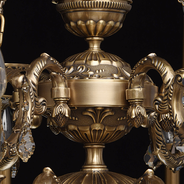 Хрустальная люстра Chiaro Габриэль 491010918