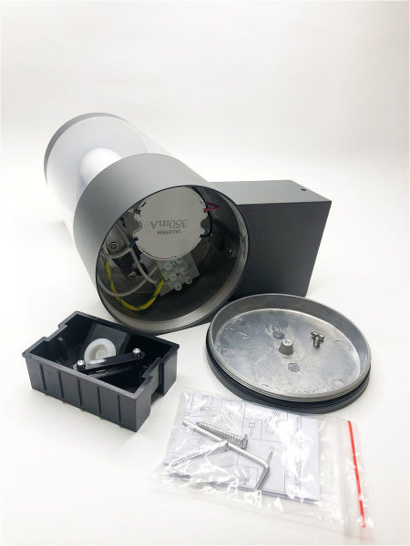 Уличный настенный светильник 1504 PJ-1504/1-11,5W-WW-Gr