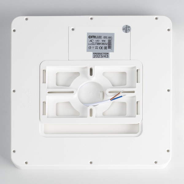 Светильник потолочный Бейсик CL738K180V