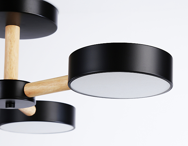 Потолочная люстра LineTech FL4823