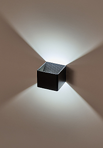 Настенный светильник Geometry IL.0014.0003 BK