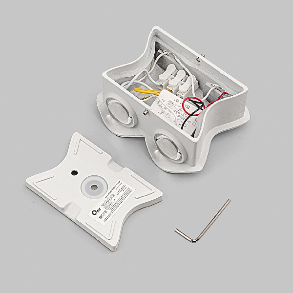 Настенный светильник Cross IL.0014.0019-4-WH