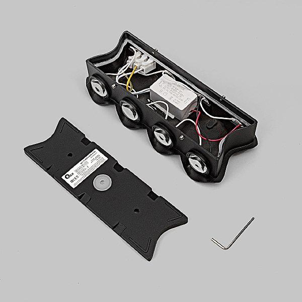 Настенный светильник Cross IL.0014.0019-8-BK