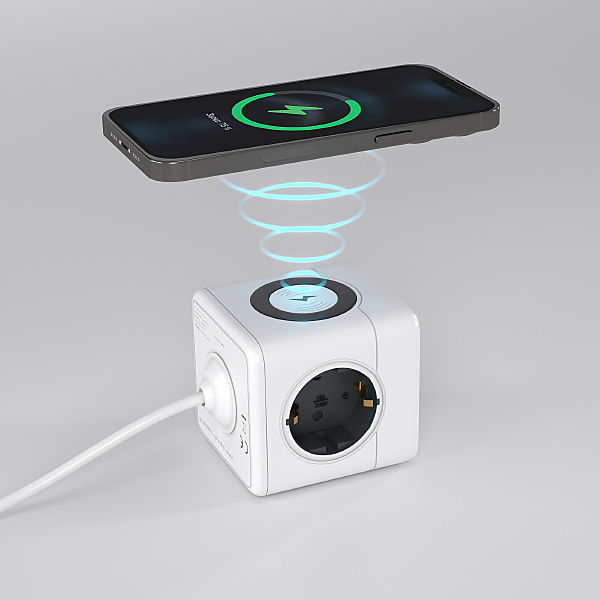 Розетка Werkel W6513501/ Розеточный блок 3-местный + 3 USB + беспроводная зарядка