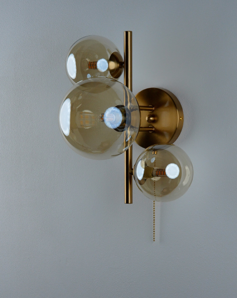 Настенное бра Renny V10786-3W