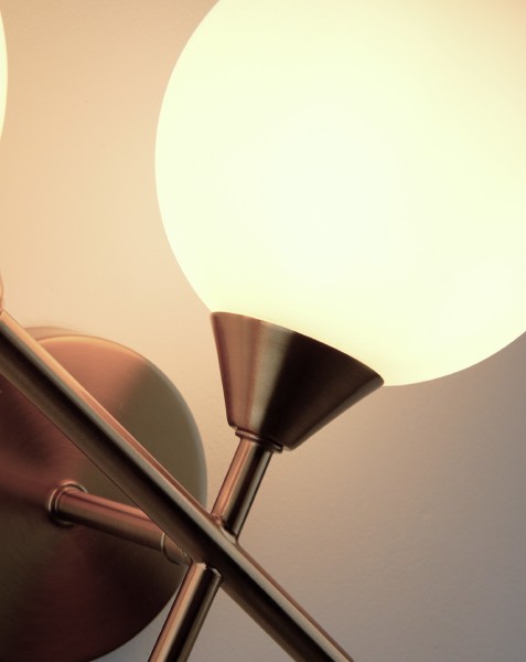 Настенное бра Molecule V10843-2W