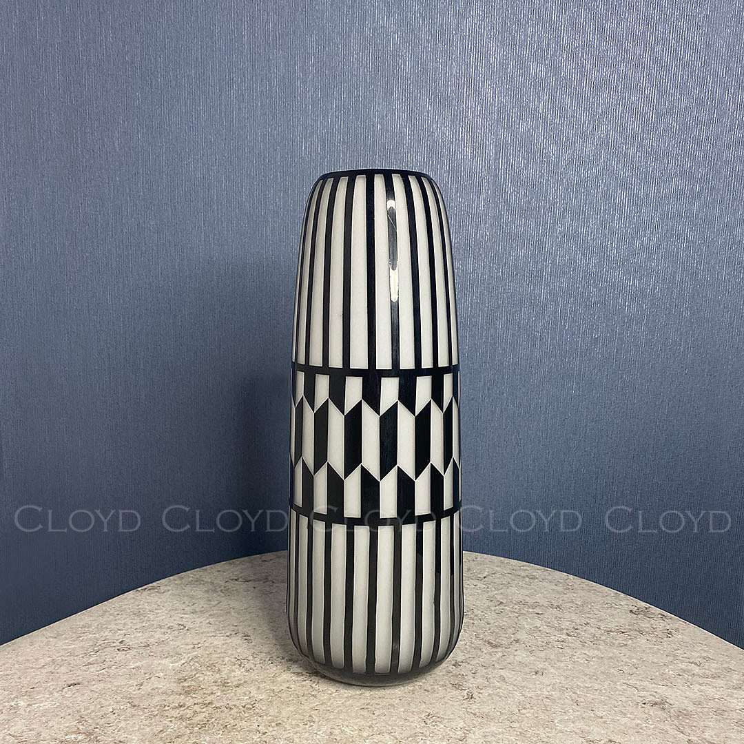 Vase-1618