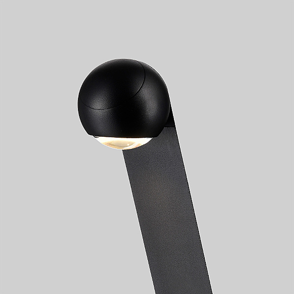 Уличный наземный светильник Linse 4392-1F