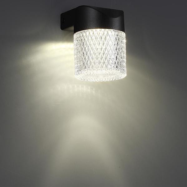 Уличный настенный светильник Estima 359293