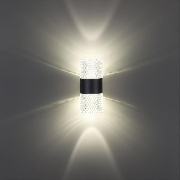 Уличный настенный светильник Estima 359294