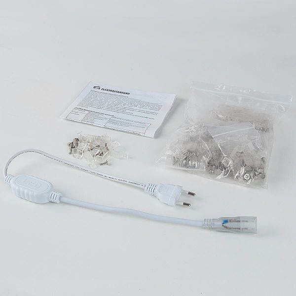 LED лента Elektrostandard Лента светодиодная 220V 7,2W 30Led 5050 IP65 зеленый, 50 м (LSTR002 220V 7,2W IP65)