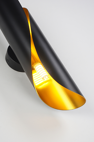 Настенный светильник Neep ZRS.1823.021