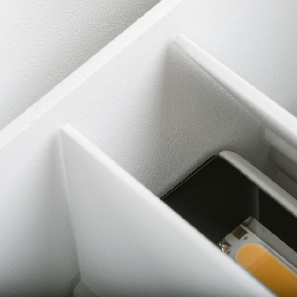 Уличный настенный светильник Reka 28993