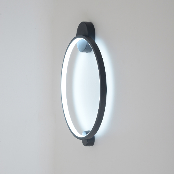 Настенный светильник Real REAL AP18W LED BLACK