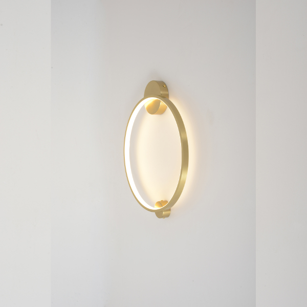 Настенный светильник Real REAL AP18W LED BRASS