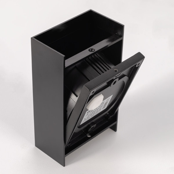 Уличный настенный светильник Stels CLU0741