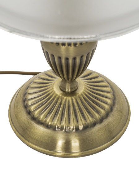 Настольная лампа Латур CL413811