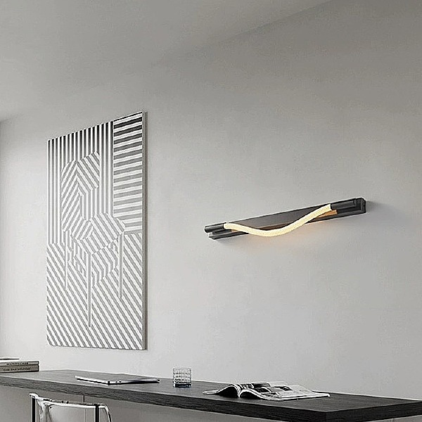 Настенный светильник Tura LE103W-60B