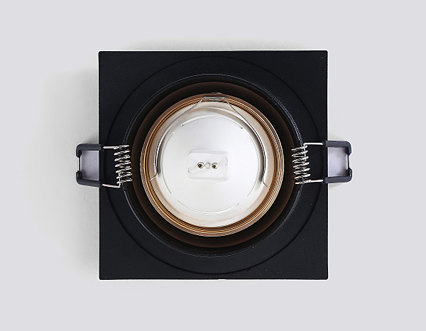 Встраиваемый светильник Standard Tech TN102730