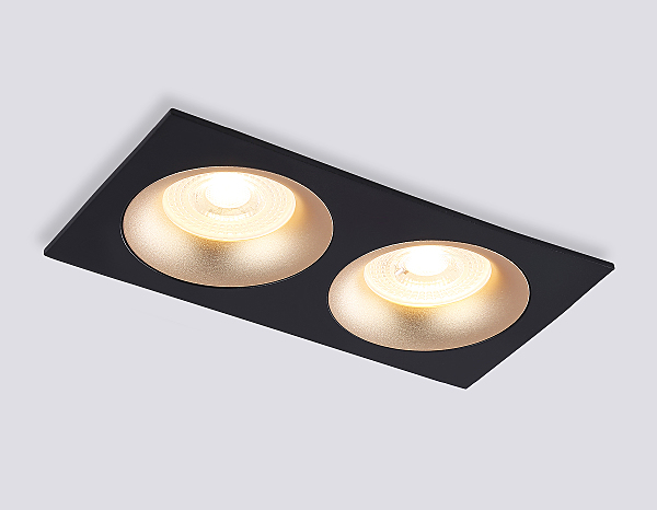 Встраиваемый светильник Standard Tech TN102735