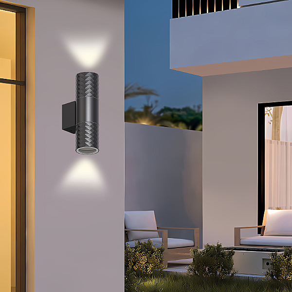 Уличный настенный светильник Bonum 4659-2W