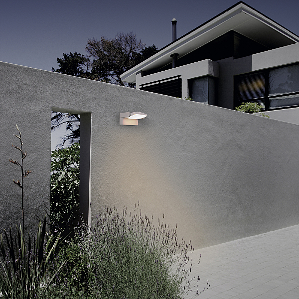 Уличный настенный светильник Hood 8895