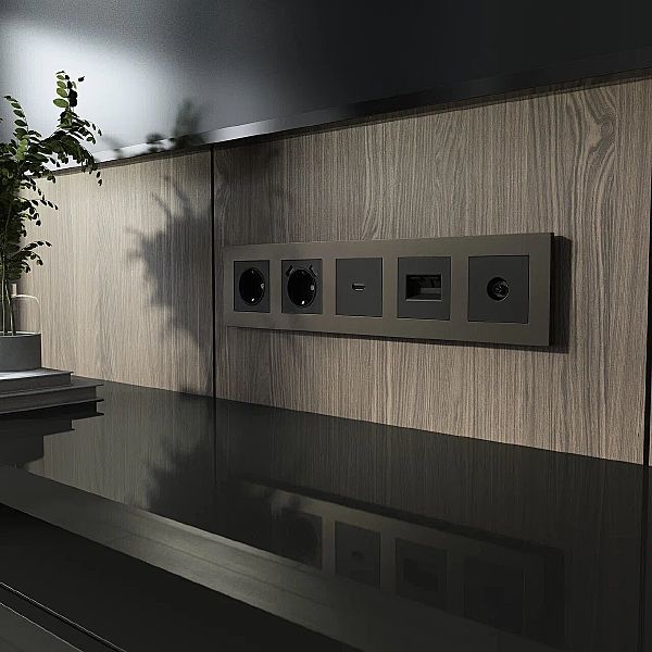 Рамка Slab бронза софт W0052963/ Рамка на 5 постов Slab (бронза софт)