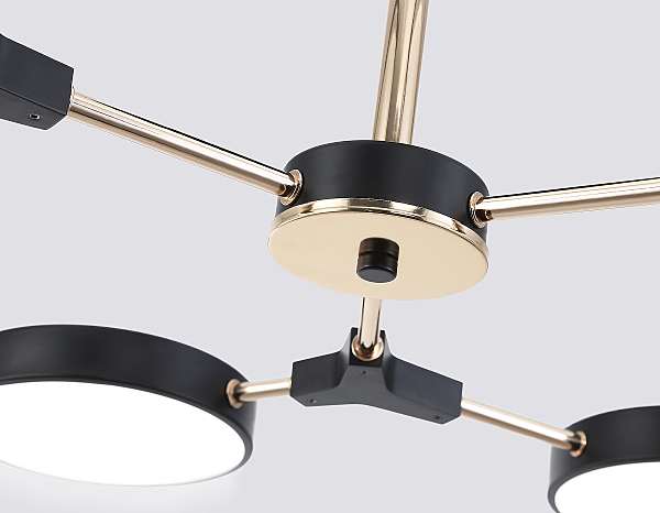 Потолочная люстра LineTech FL516334