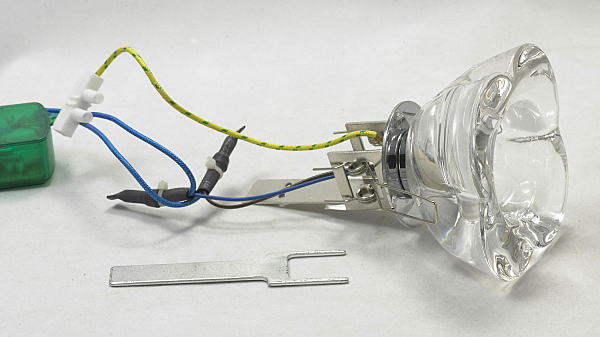 Встраиваемый светильник Montagano LSC-6100-01