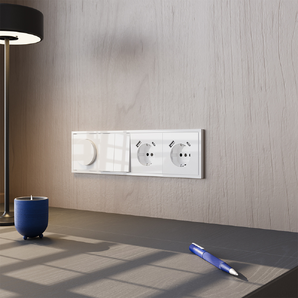 Розетка S70 VLS040401