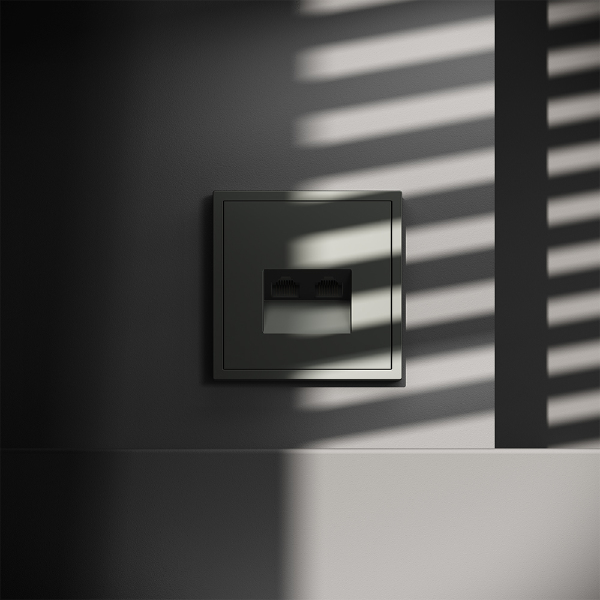 Розетка S70 VLS060206