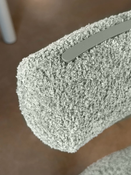 Обеденный стул Bold Bold Chair