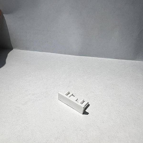 Заглушка VISION48/25 END CAP 4825-BK