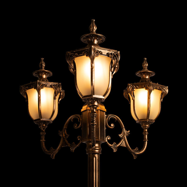 Столб фонарный уличный Alessano 100017/2400