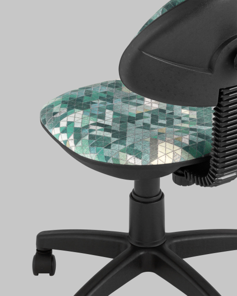 Компьютерное кресло УМКА KP09-Prisma670