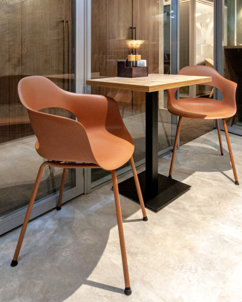 Стул пластиковый Lady SL-7018K brown 90491