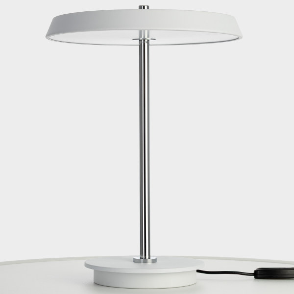 Настольная лампа LINA CL812010