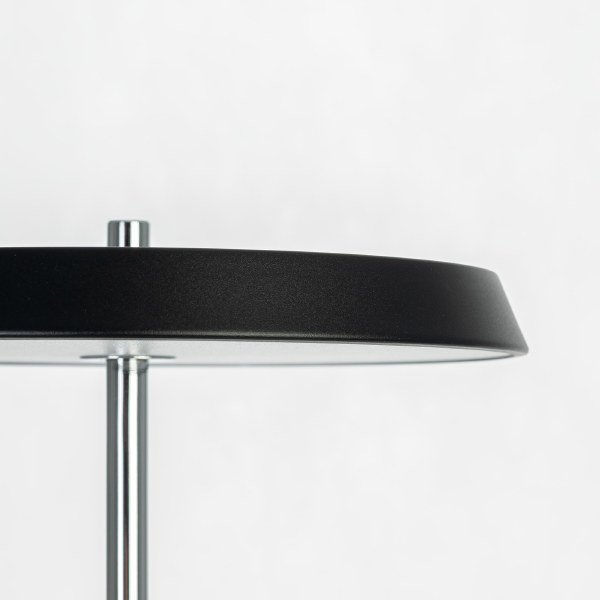 Настольная лампа LINA CL812011